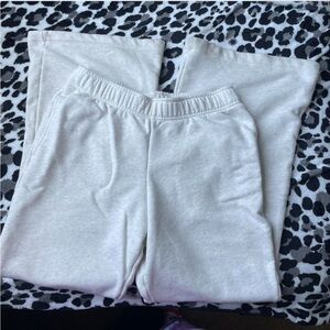 •Baggy Sweatpants•